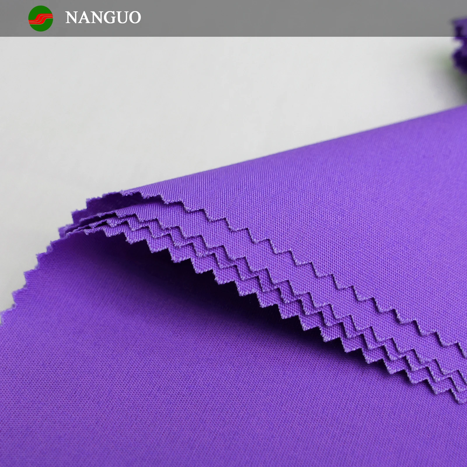 Nanguo Factory Custom Workwear 65% polyester 35% Cotton   21x21 100x50 175gsm TC Poplin Textile Fabric for Clothing