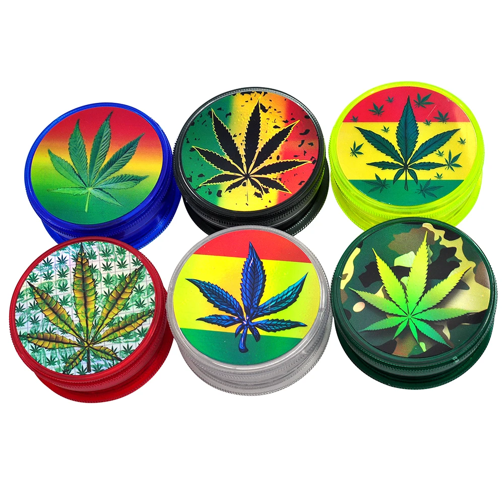 Высококачественная дешевая трехслойная цветная наклейка 60 мм с листьями, пластиковая акриловая табачная мельница для здорового курения