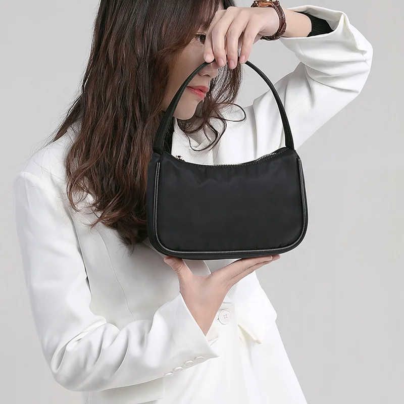New literary retro armpit bag bagueteee simple female bag new trendy wild one-shoulder portable bag