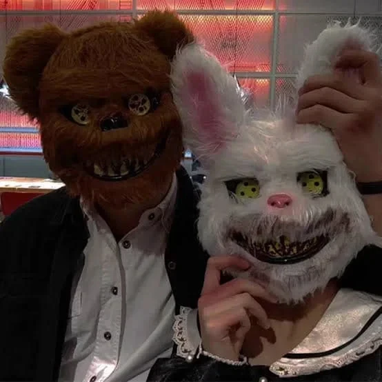 Bloody Plush Bunny Mask Halloween Carnival Party Realistic Bloody Bear Headgear Ghost House Performance Prop Horror Rabbit Masks