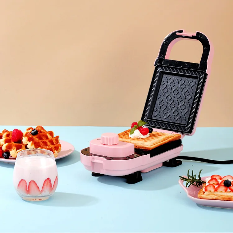 Multi-functional Household Breakfast Kitchen Electric Toster Grill 3-in-1 OEM Sandwich Waffle Maker