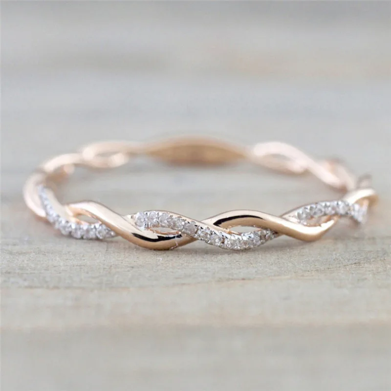Exquisite micro inlaid zircon strip ring, fashionable and self disciplined personalized tail ring, fashionable accessory gift