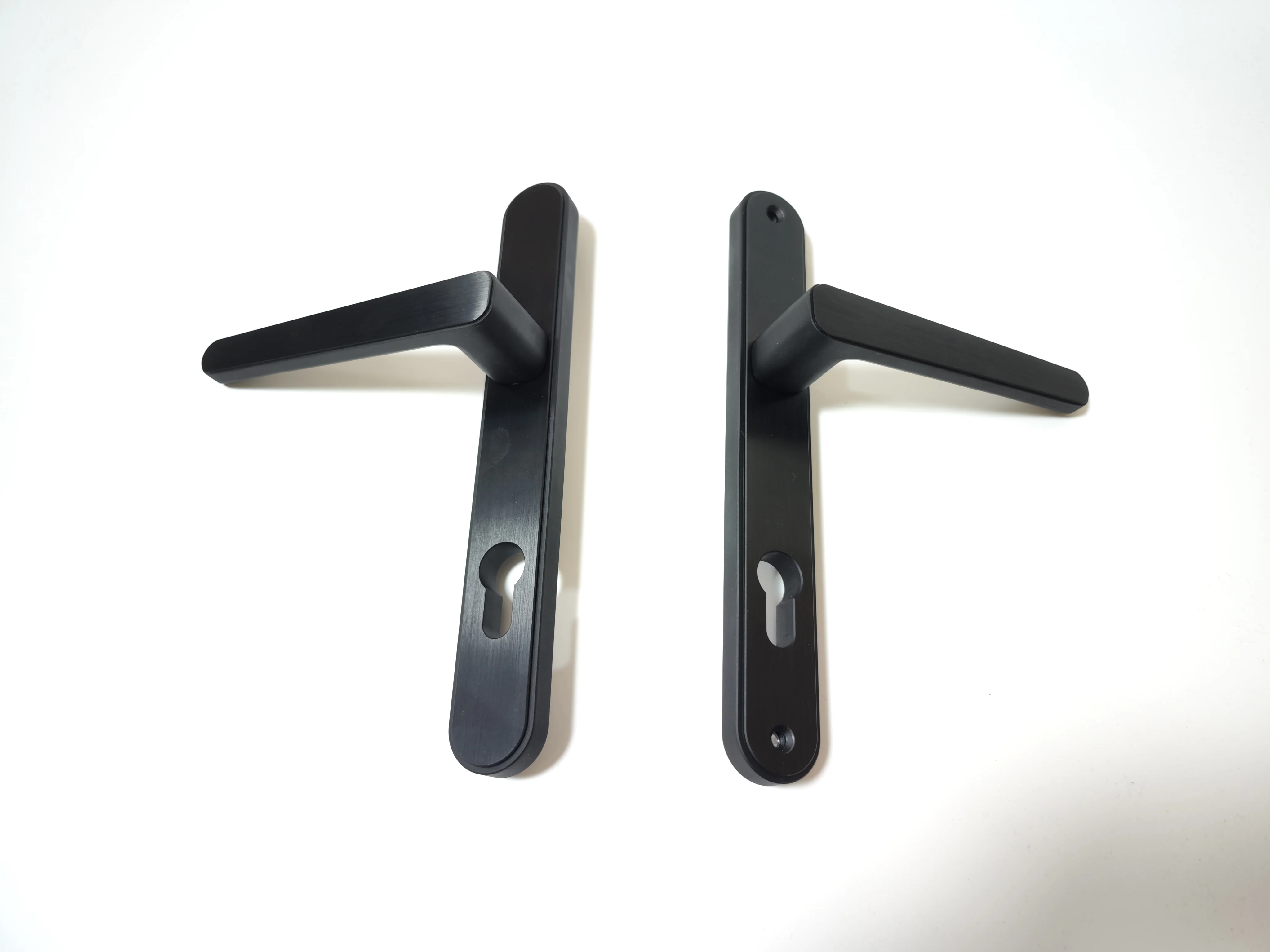 Hot Fashion CNC Black Hotel House office building sliding  Aluminum handle ODM OEM Matt Black Door handle Lever Door Lock Handle