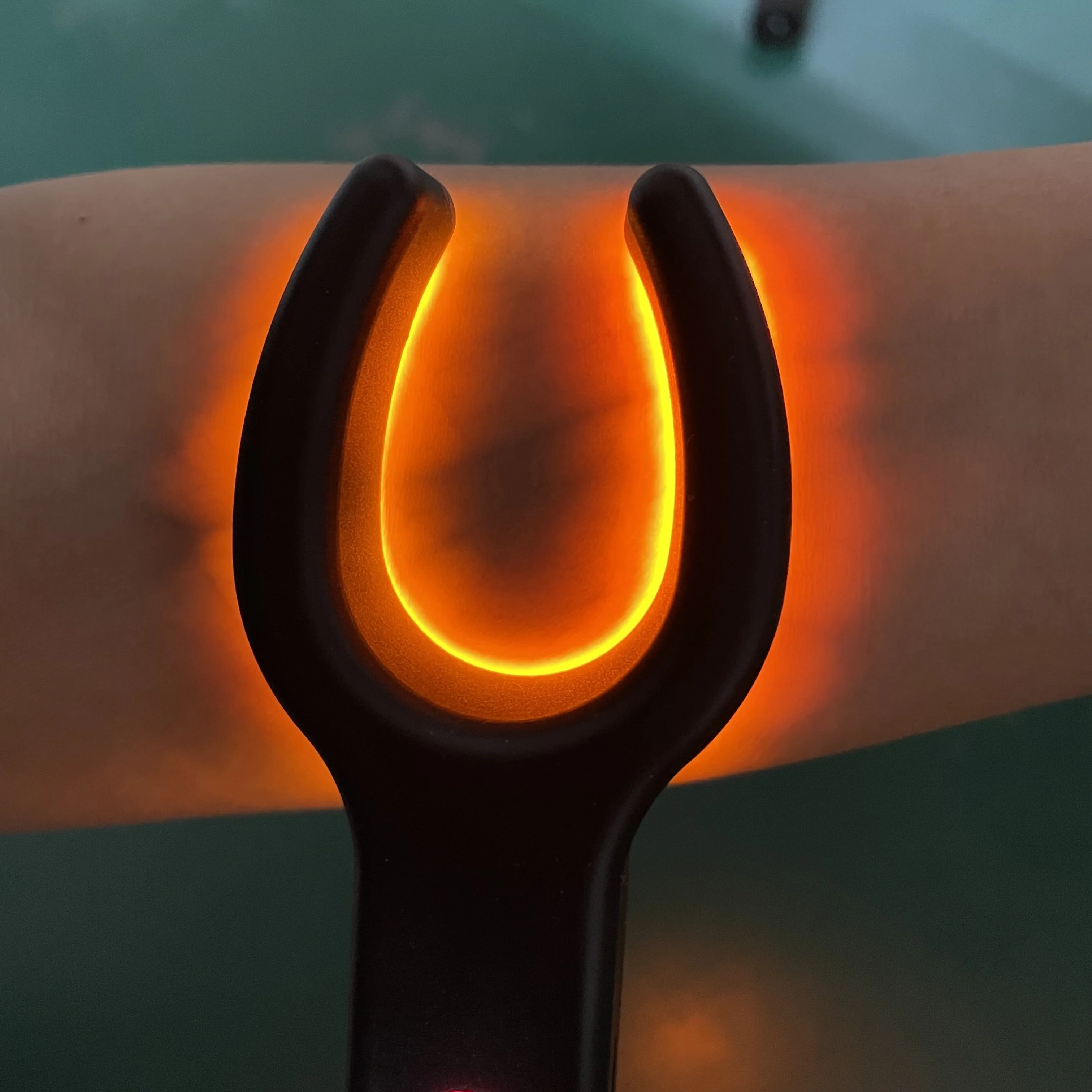 New LED Vein Display Finder Vein Puncture Blood Vessel Lamp Infrared Pulse Vein Finder