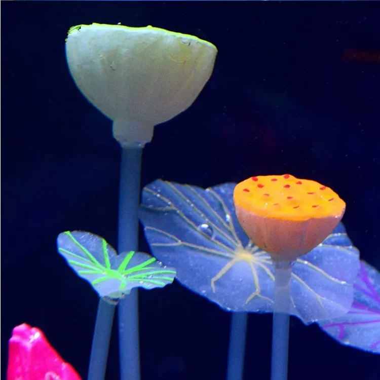 Glowing Effect Artificial Lotus Root, Leaves and Flowers for Fish Tank Decoration Plastic Aquarium Ornament
