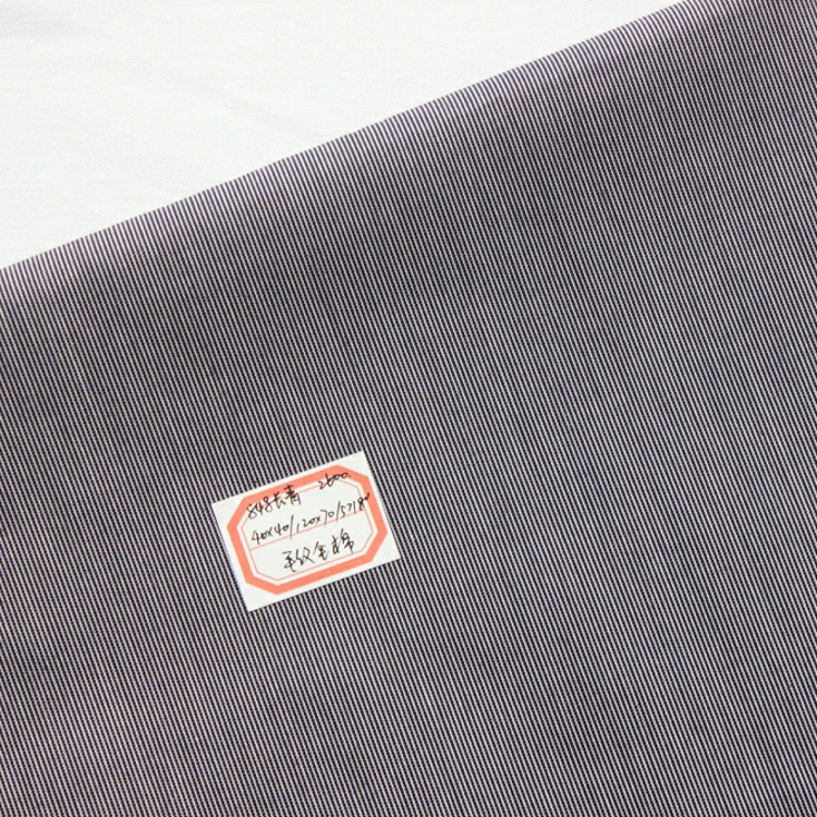 Wrinkle Free Poplin Fabric For Men Luxury Unstitched Shirt Fabric Brand Shirt Stripe Pattern Non-iron Fabric Manufacturer