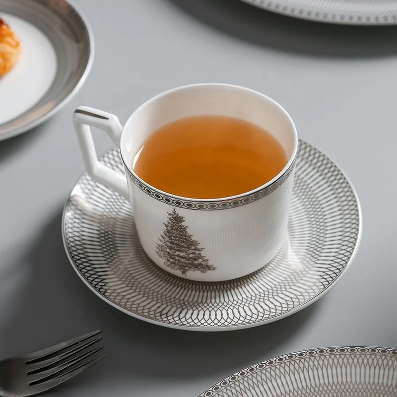 European-style light luxury simple household table setting bone china tableware rice bowl soup spoon dessert rack coffee set