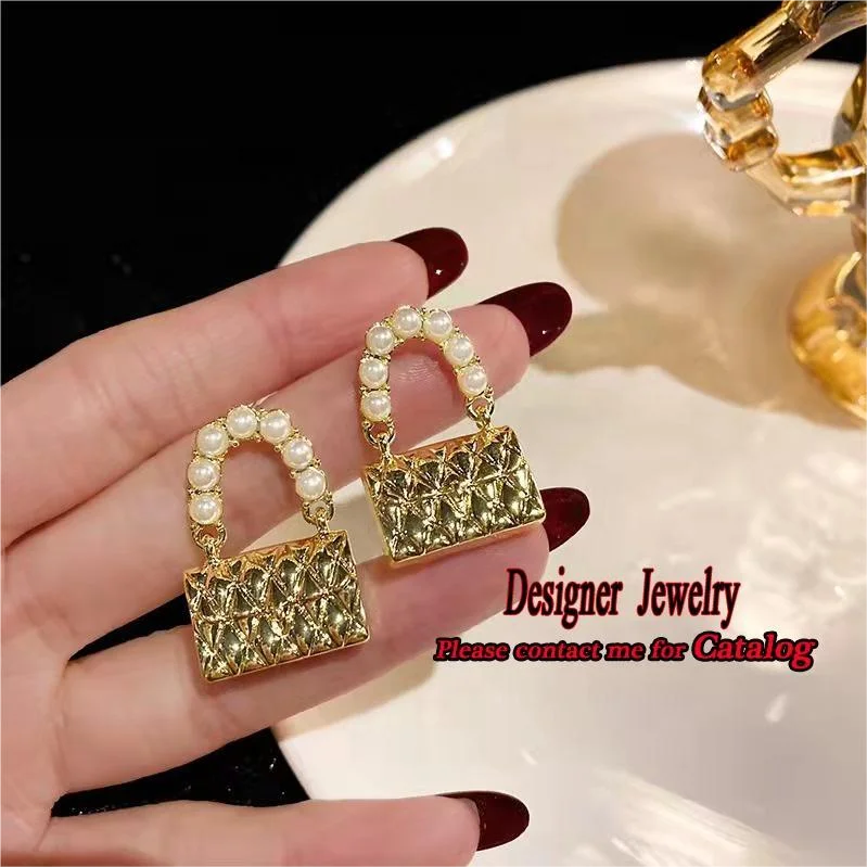 2022 Fashion Luxury Letter Double G C C Necklace Bracelet Famous Brand Charms CC Inspired Logo Designer Jewelry