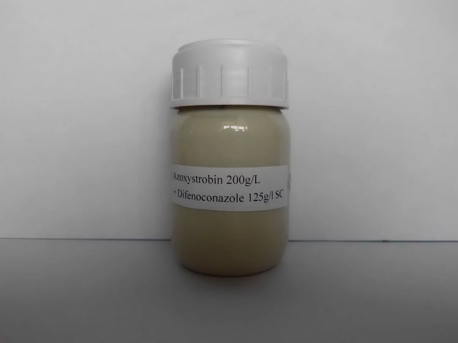 
Azoxystrobin-(95%TC 25% 50%WDG 250SC)-Fungicide-China Suppliers Fungicide Roundup Vegetables 25%SC Azoxystrobin 