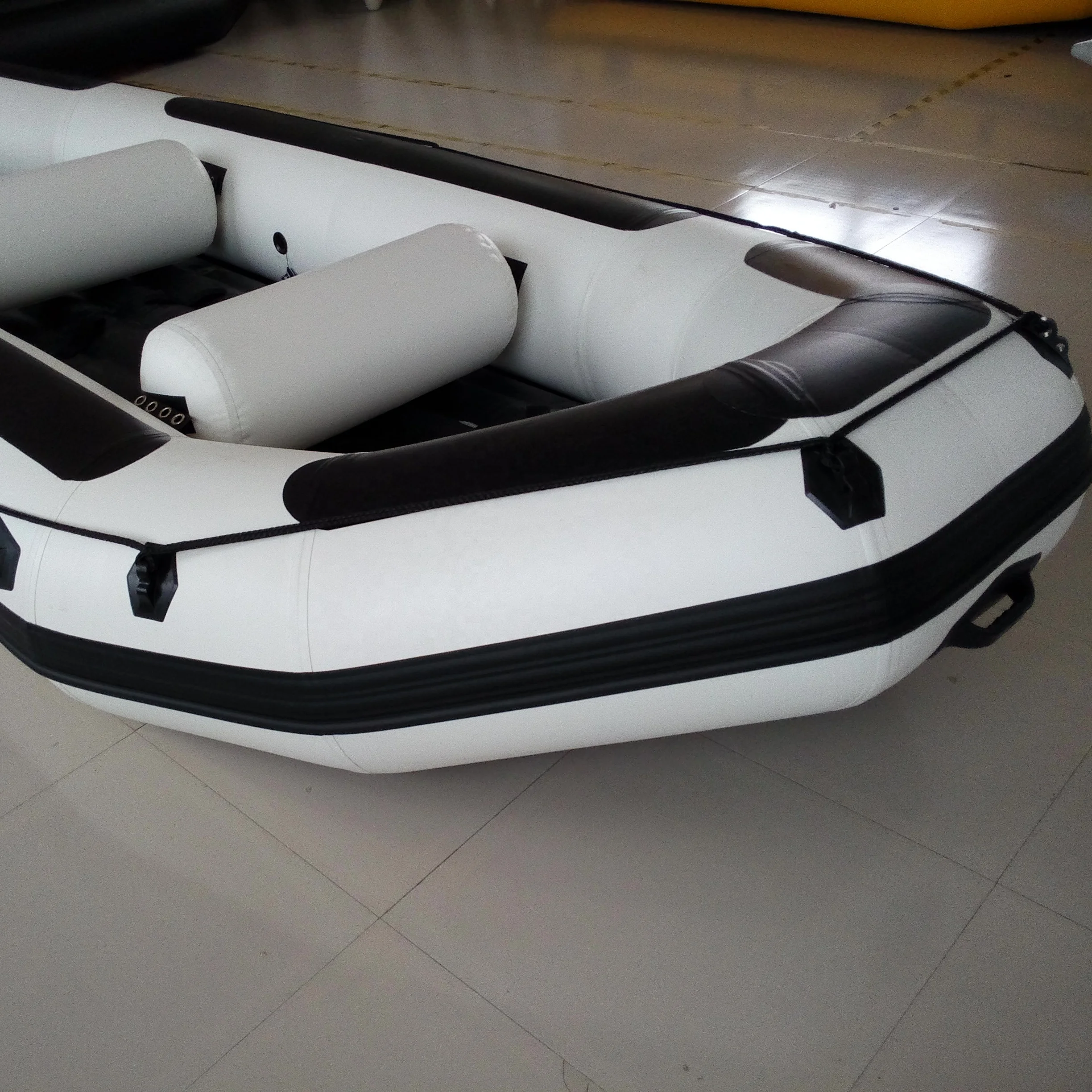 New ODM OEM Water Sports 6-10 Person Inflatable Boat for Fishing Racing Rafting Adventure Inflatable Raft China Product Hot Sale