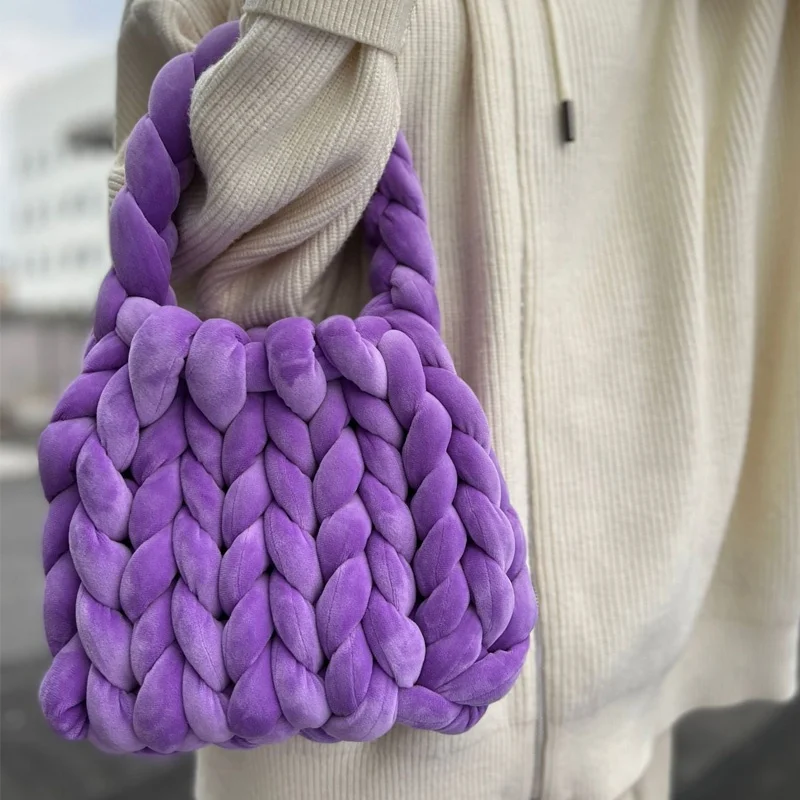 trendy woman ladies hand woven velvet tote bag handbags with different colors clutch
