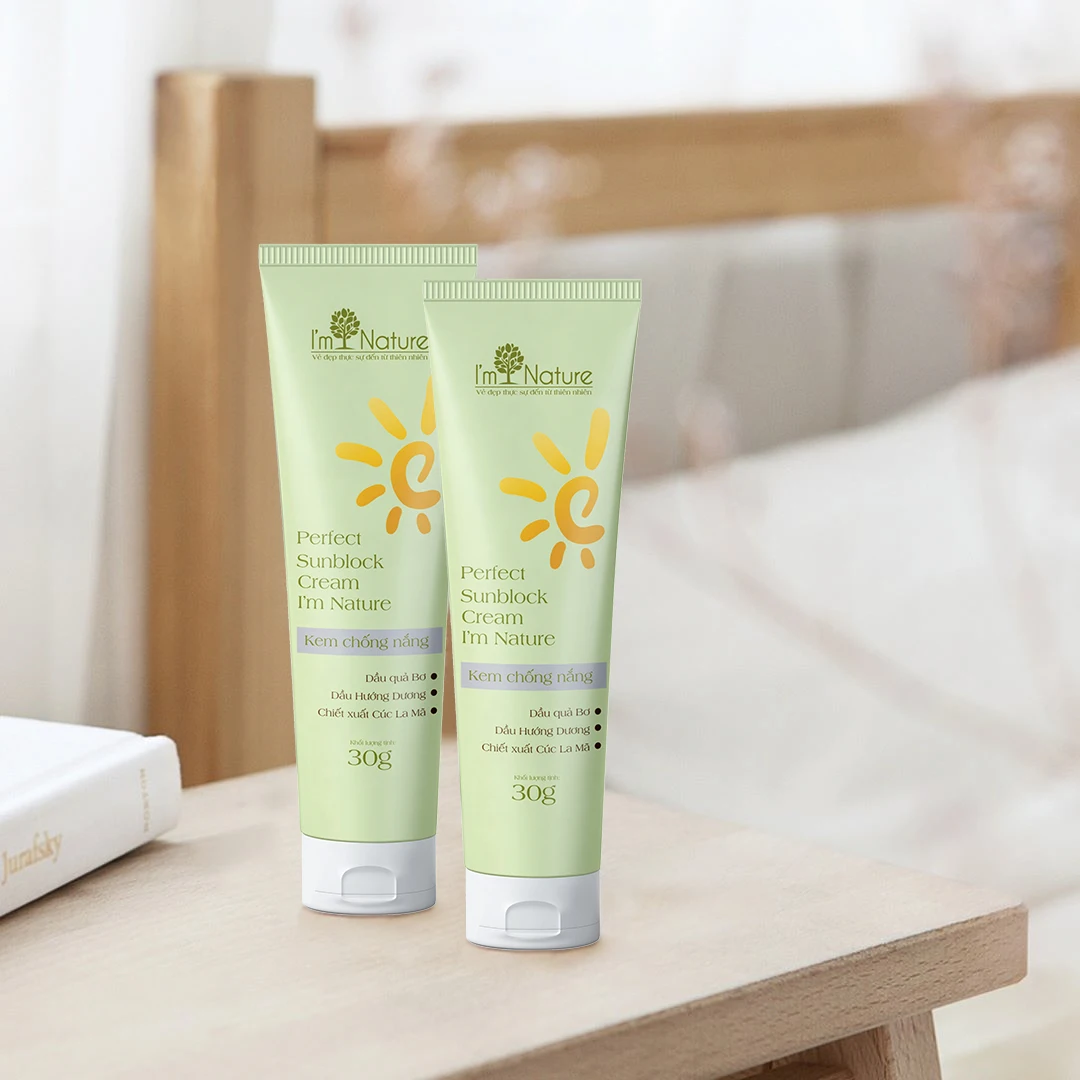 Brand New Sunscreen Mom and Baby Mai Thy no stickiness, no creamy texture