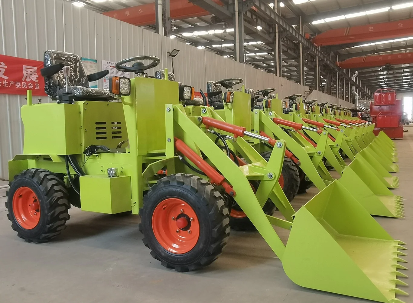 Multifunctional small mini compact loader 500kg EPA logs hydraulic lift road front end shovel wheel loader