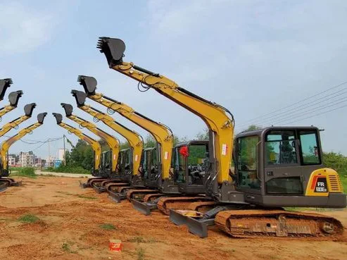 Brand 1.6Ton Hydraulic Small Digger/ Crawler Excavator Mini Bagger With Bucket 0.045Cbm Hot Sale