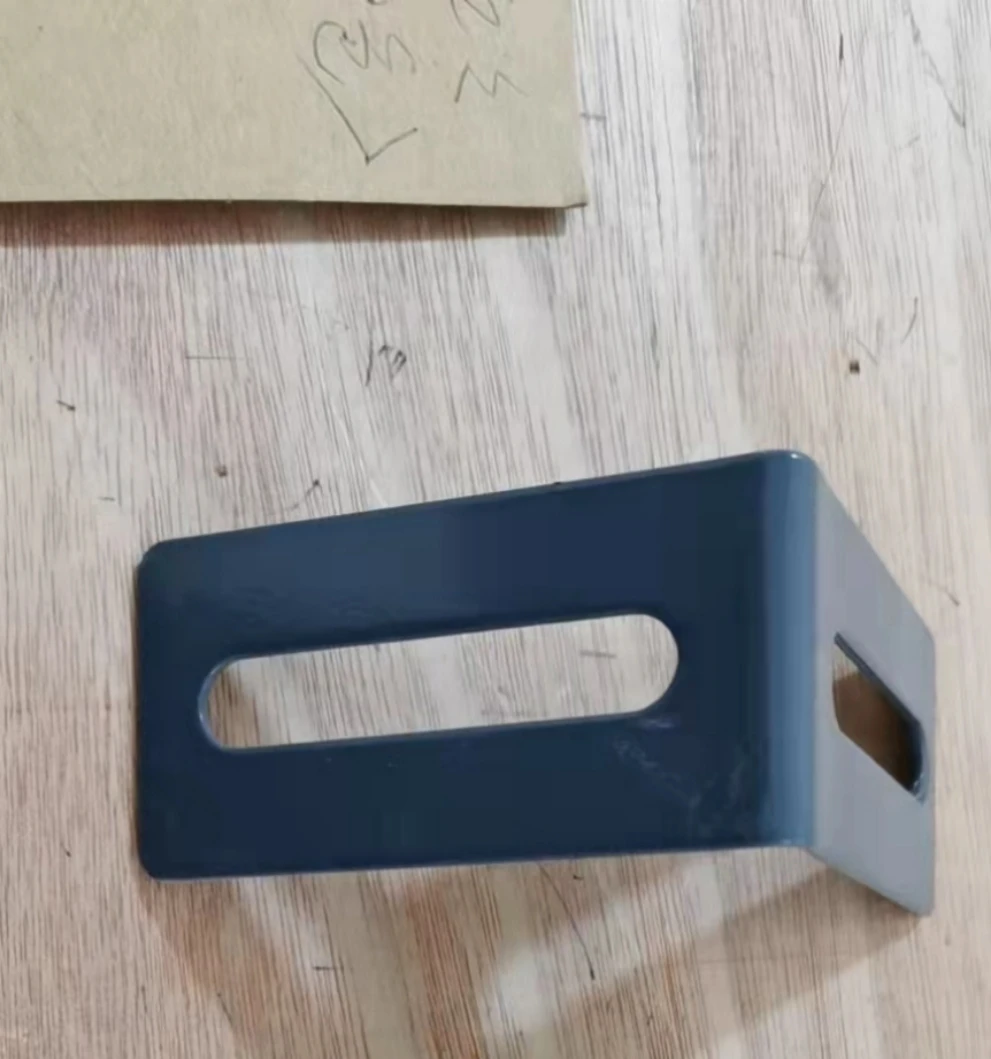 Iron Hardware Fasten and connect two pieces furniture