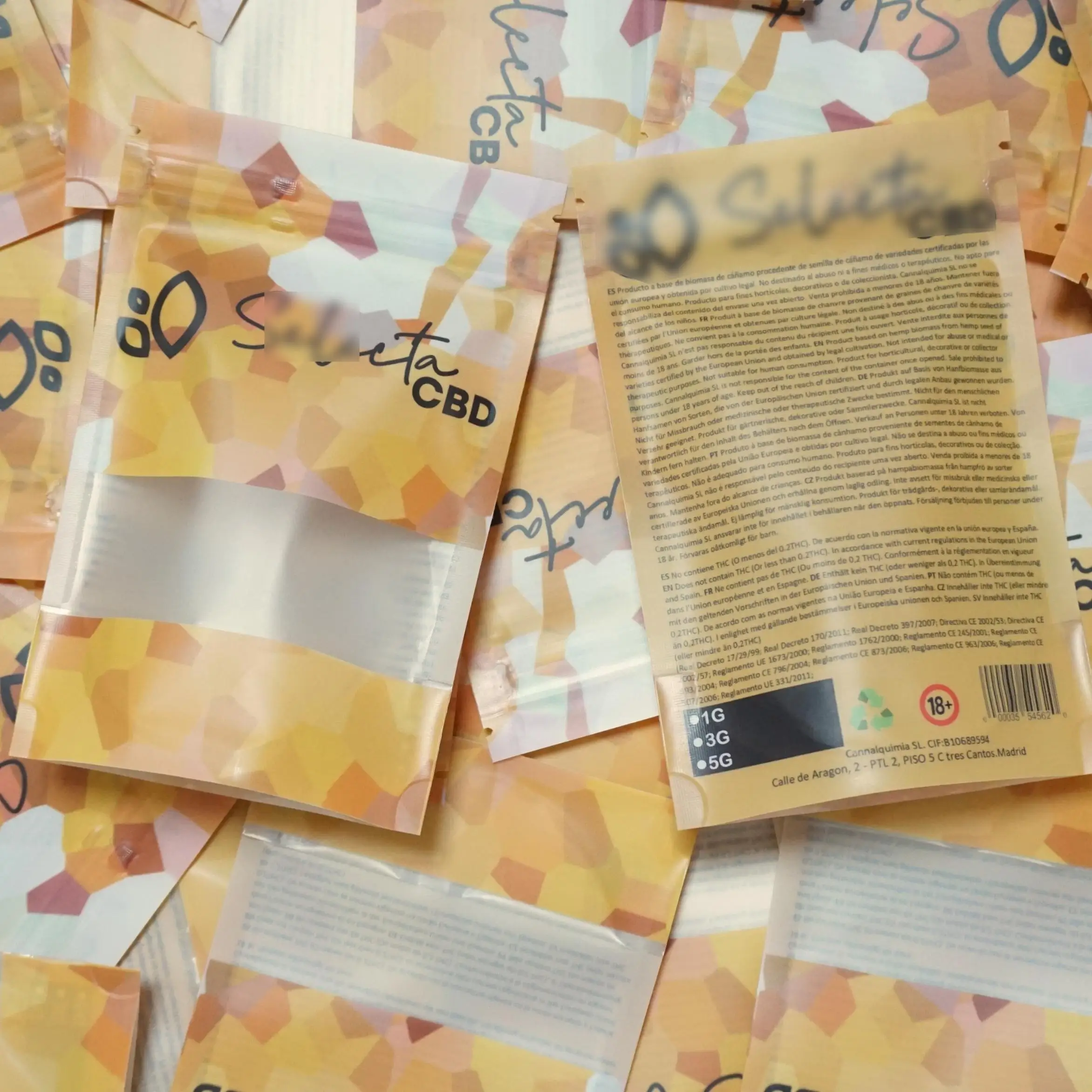 Custom Digital Printing Plastic Resealable Candy Nuts Mylar Bags For Food Storage Packaging Ziplock Clear Window Stand Up Pouch