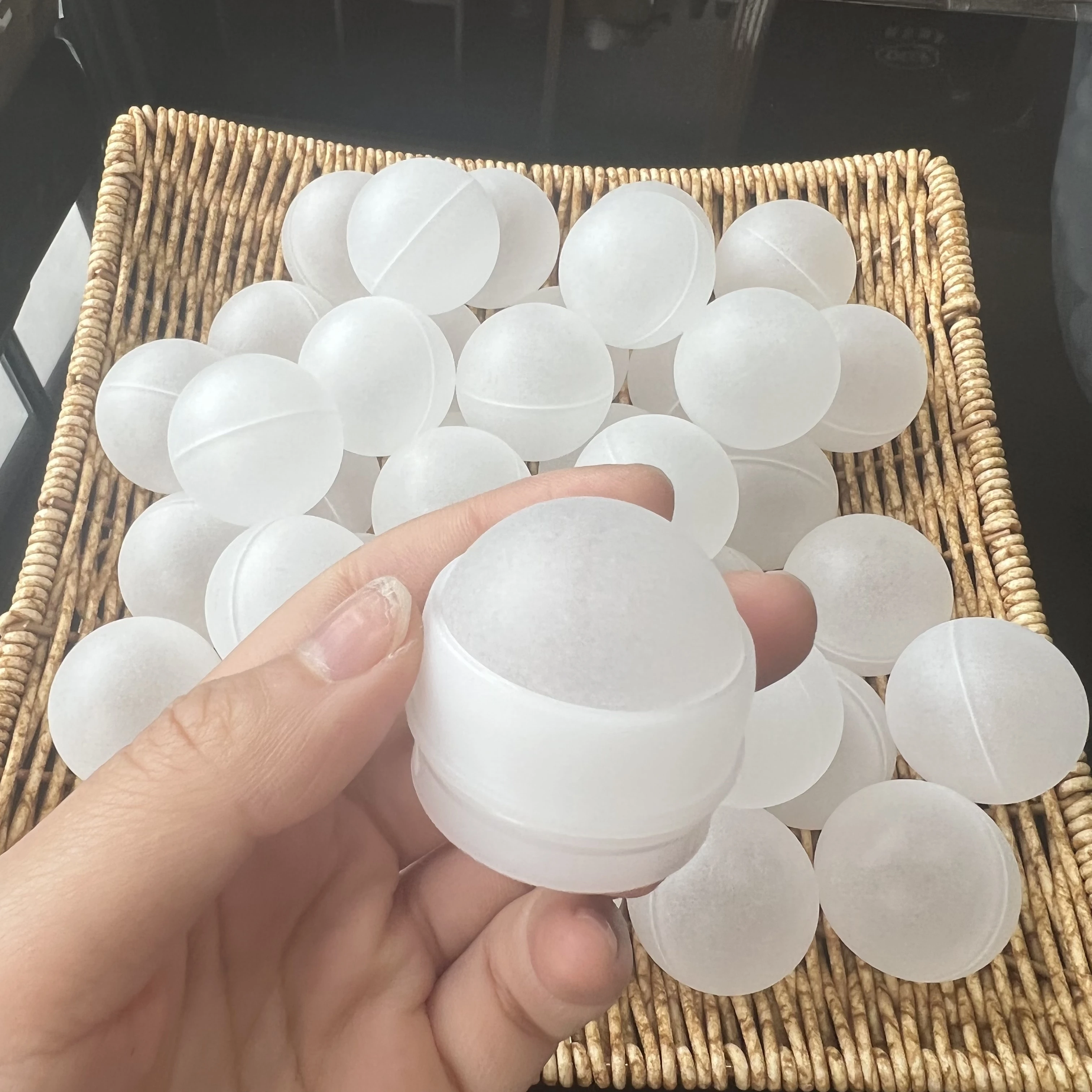 38mm pp plastic hollow deodorant floating ball