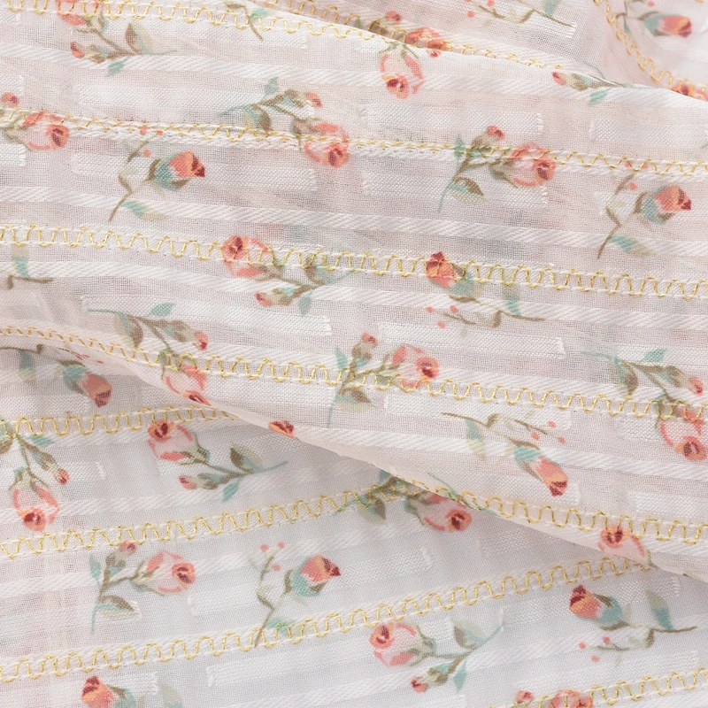 New vintage rose print embroidered stripe chiffon fabric pleated jacquard crepe chiffon fabric with printed flowers