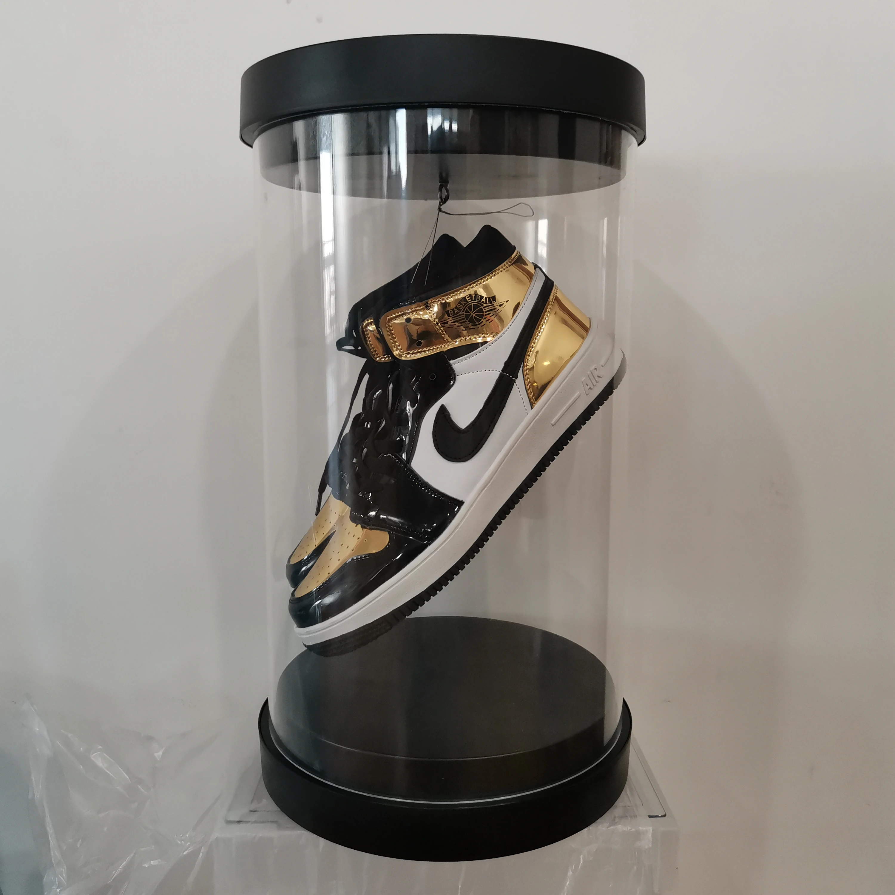 Hot Sale Transparent Acrylic Stackable Capsule Shoe Display Box Case