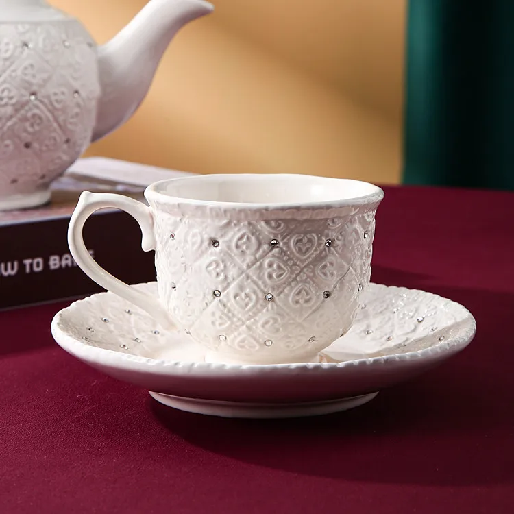 European luxury diamonds decor cappuccino coffee cup set apricot ceramic tea cup and saucer set