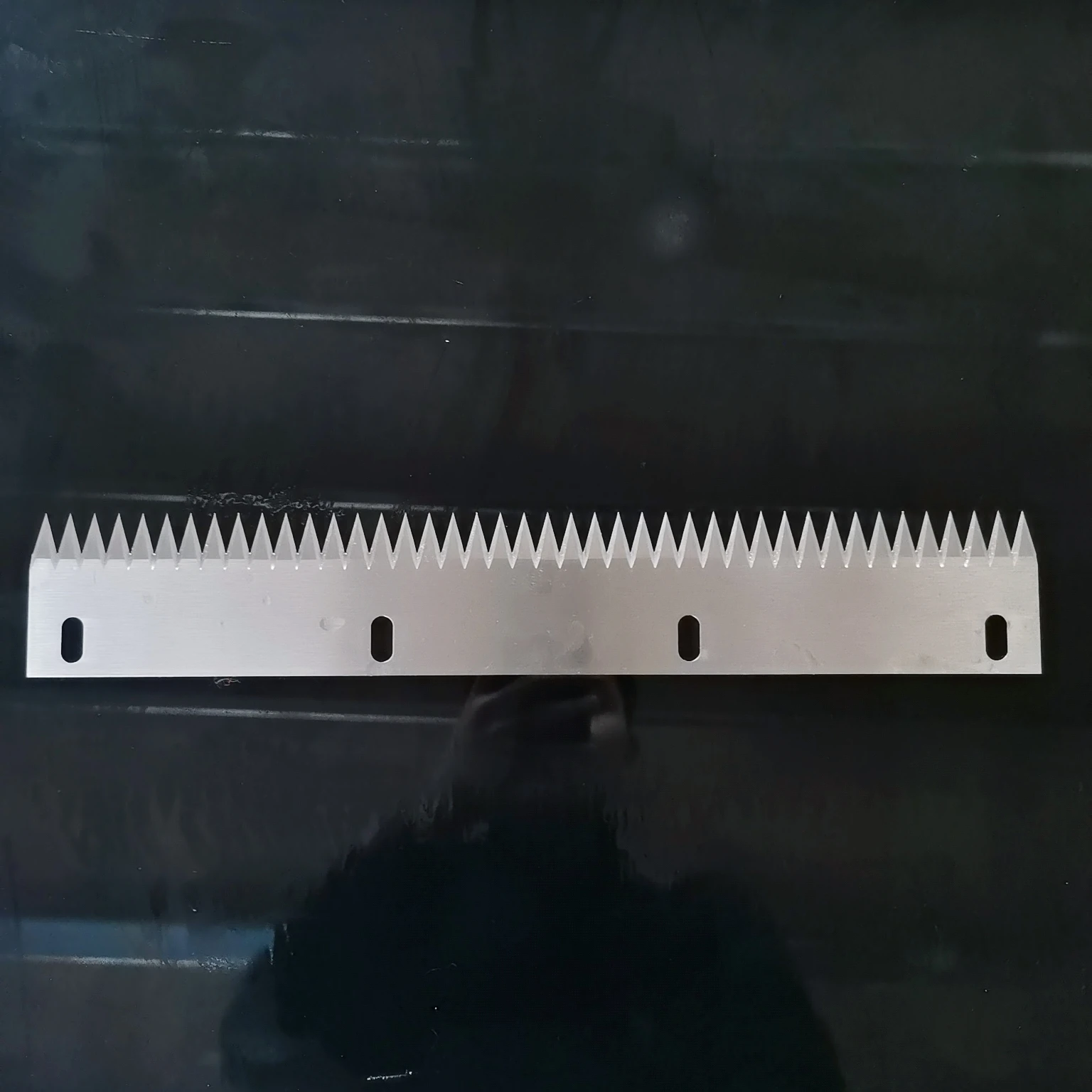 China Tear Notch Serrated Paper Knife Sealing Machine Blade