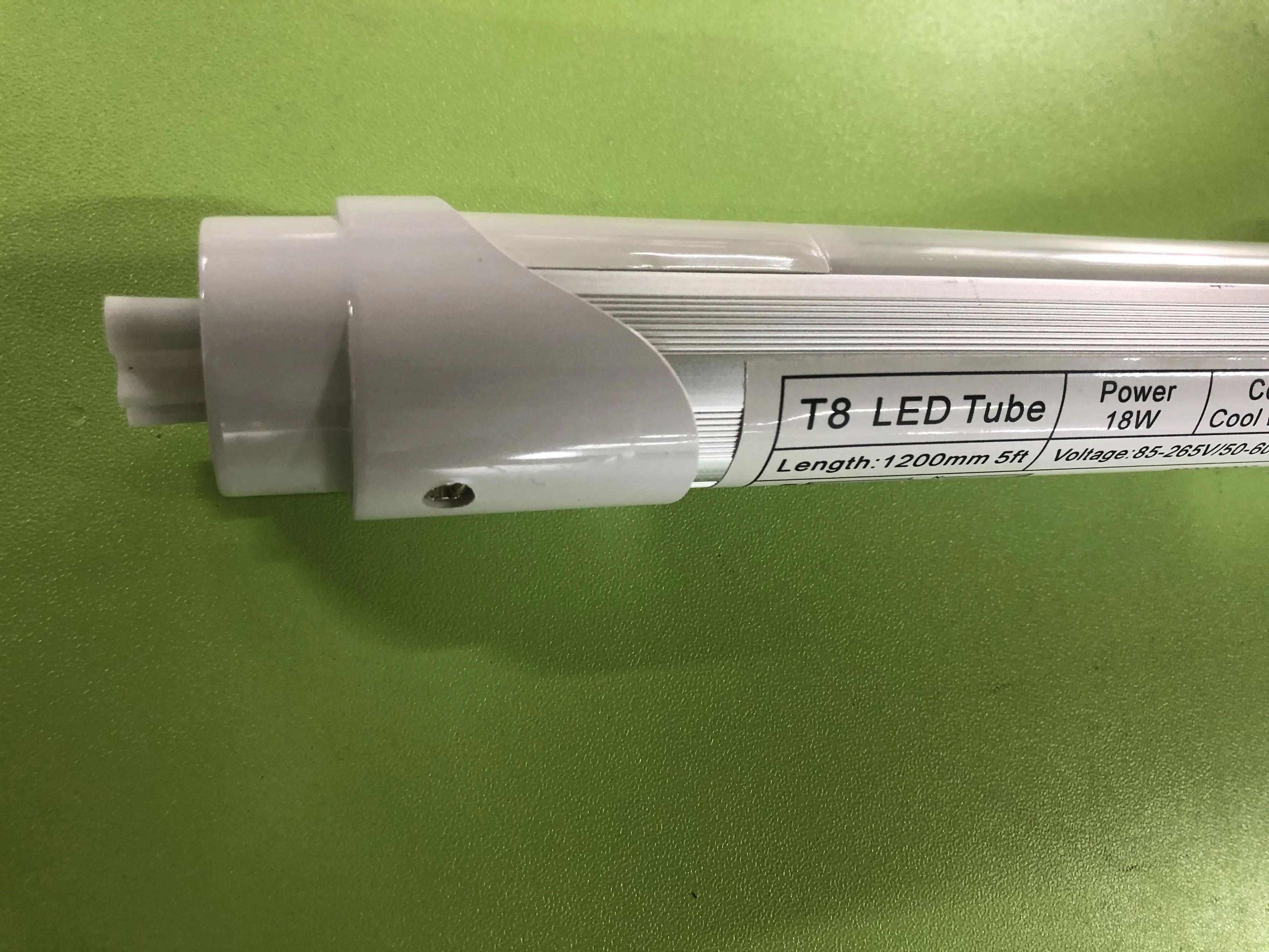 microwave sensor led bulb light 1200mm motion sensor t8 led tube light 18w  dimmable