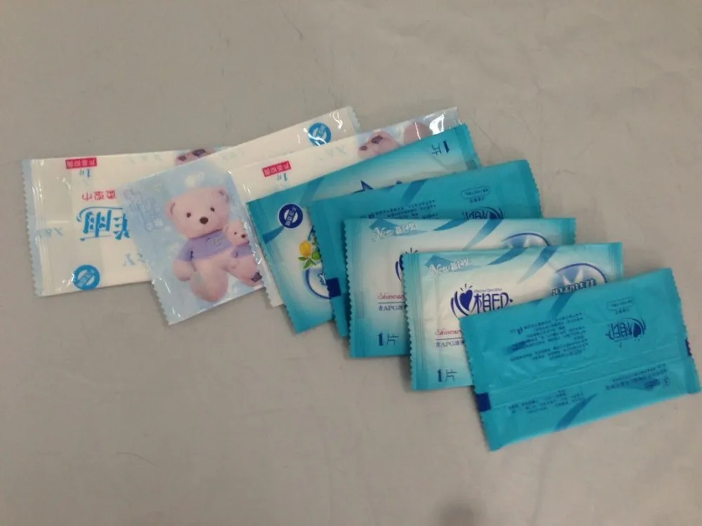 Baby Pressed Wet  Tissue Making Machinery Automatic Packing Machine Production Line