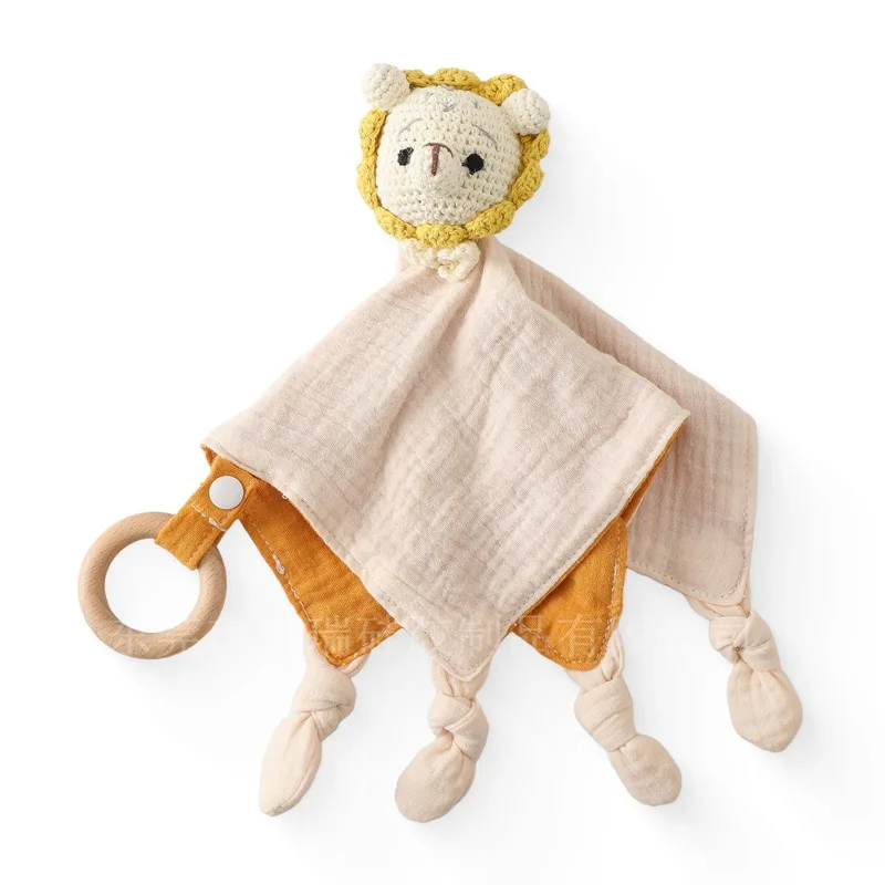 Cotton Cute Cartoon Crochet Animals Head Baby Comforter with Wooden rattle
