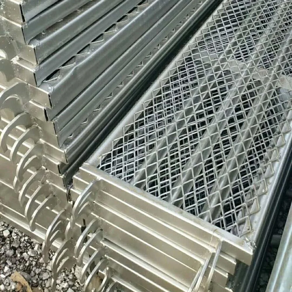 Scaffolding metal roof deck for building sale plank scaffolding board walking galvanized steel planks suppliers