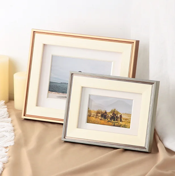 Fashion best selling custom plastic photo frame for home decoration gold metal photo frame