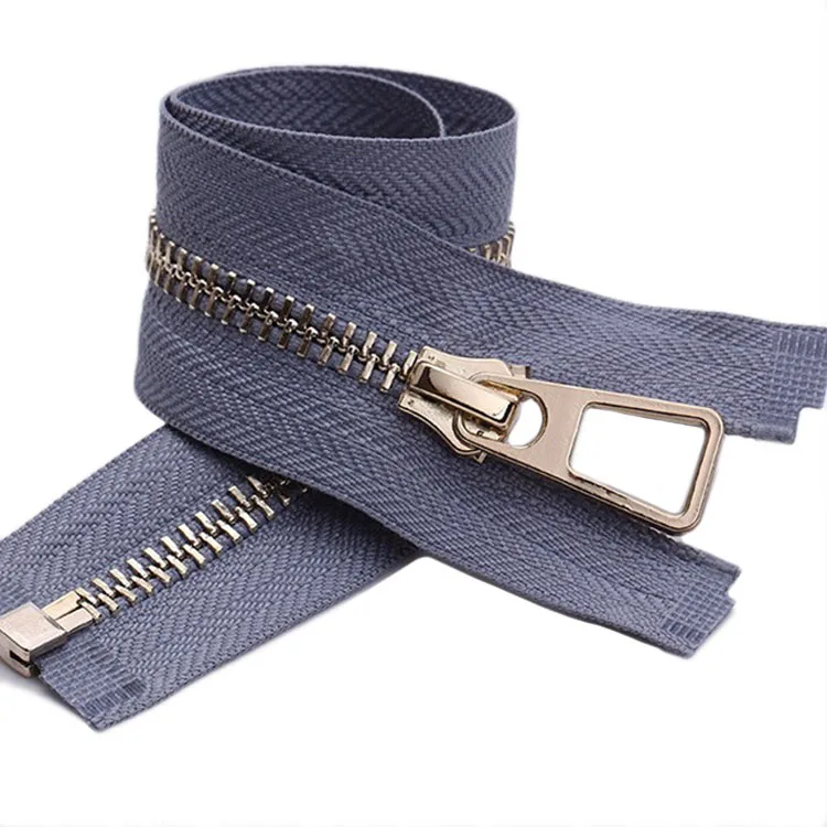 Manufacturer Custom 3# 5# 8# Long Chain Open End Close End Metal Zipper For Handbags Clothes