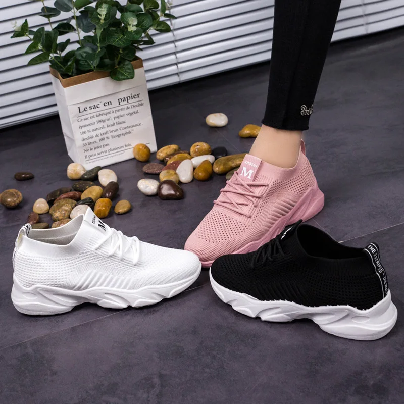 New sports shoes Fashion trend  mesh shoes Comfortable breathable casual shoes for women