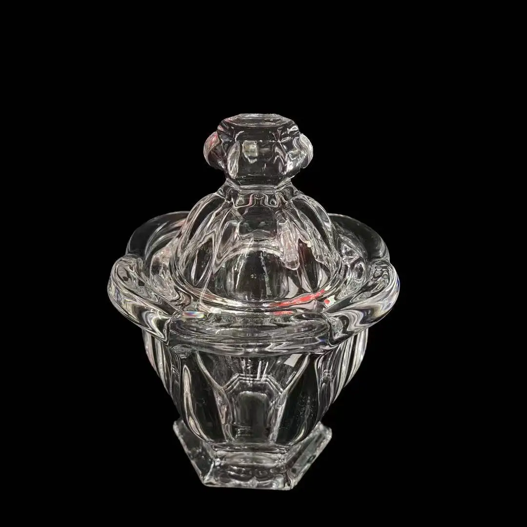 
2021 new glass candy jar dessert jar jewelry box with lid and spoon 