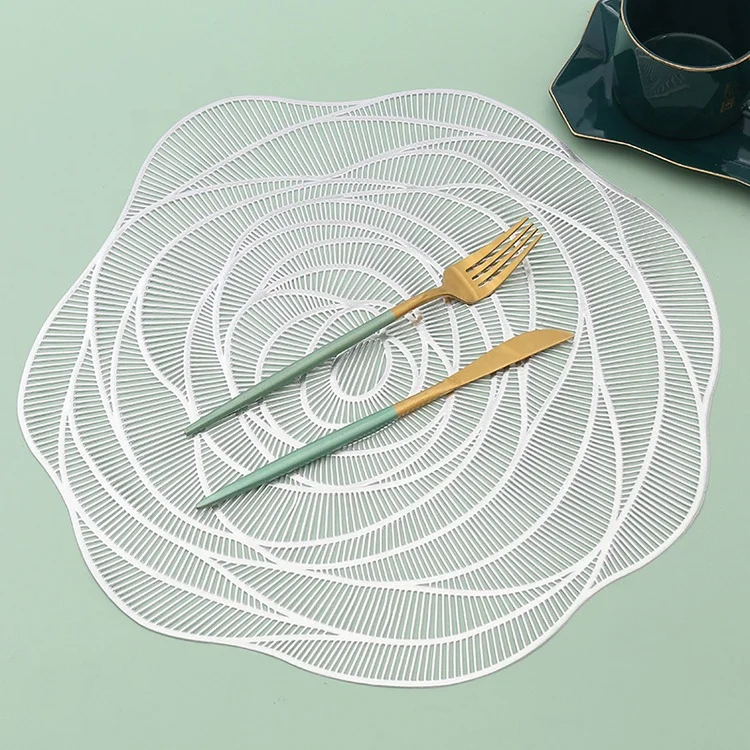 Wedding Decoration Color Desk Pad Rose Shape Plastic Dinner Plate Table Mats Luxury Gold Pvc Placemats For Dining Table