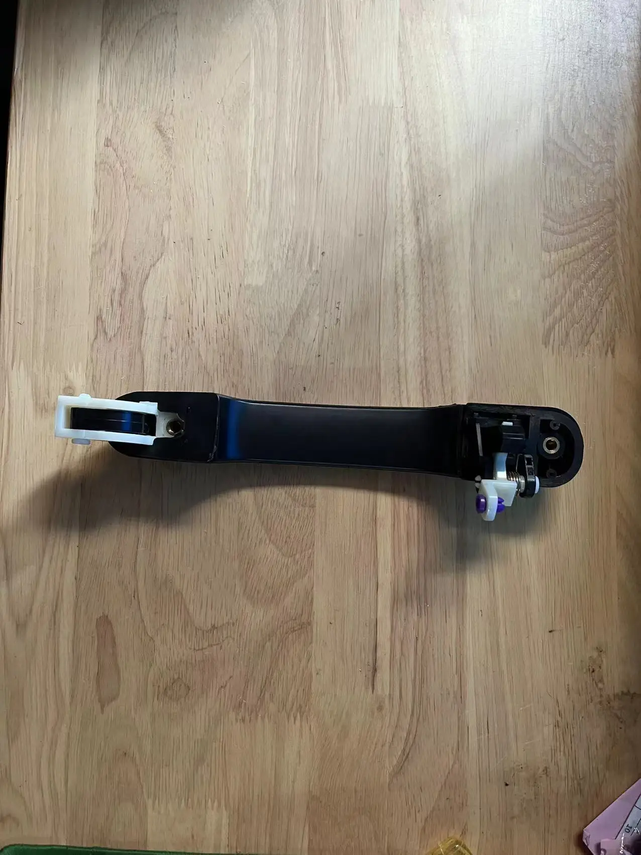 Заводская оптовая цена применима к Wuling Hongguang v19 левая Задняя ручка (снаружи) Автомобильная дверная ручка