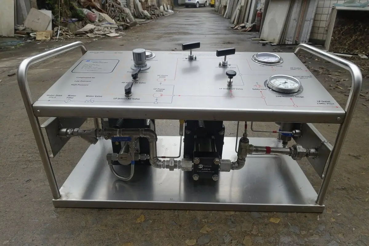 Портативный пневматический усилитель давления воздуха для кислорода