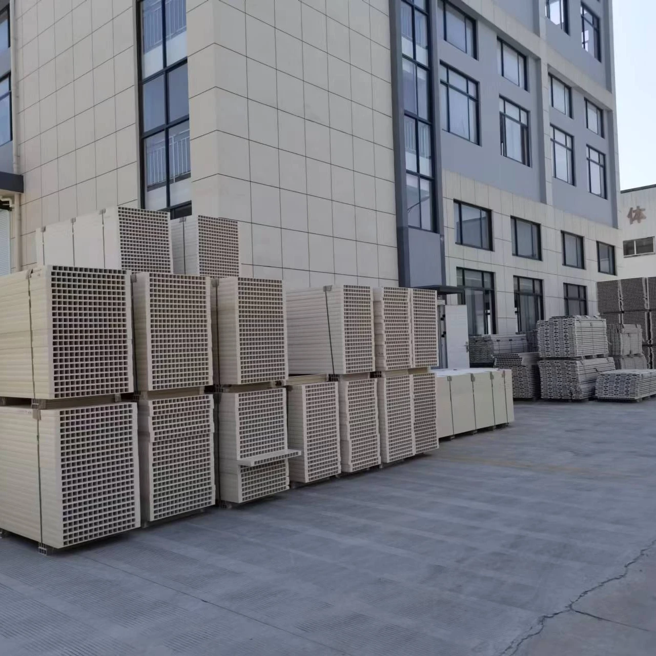 Israel market hot selling waterproof full WPC painting door for room