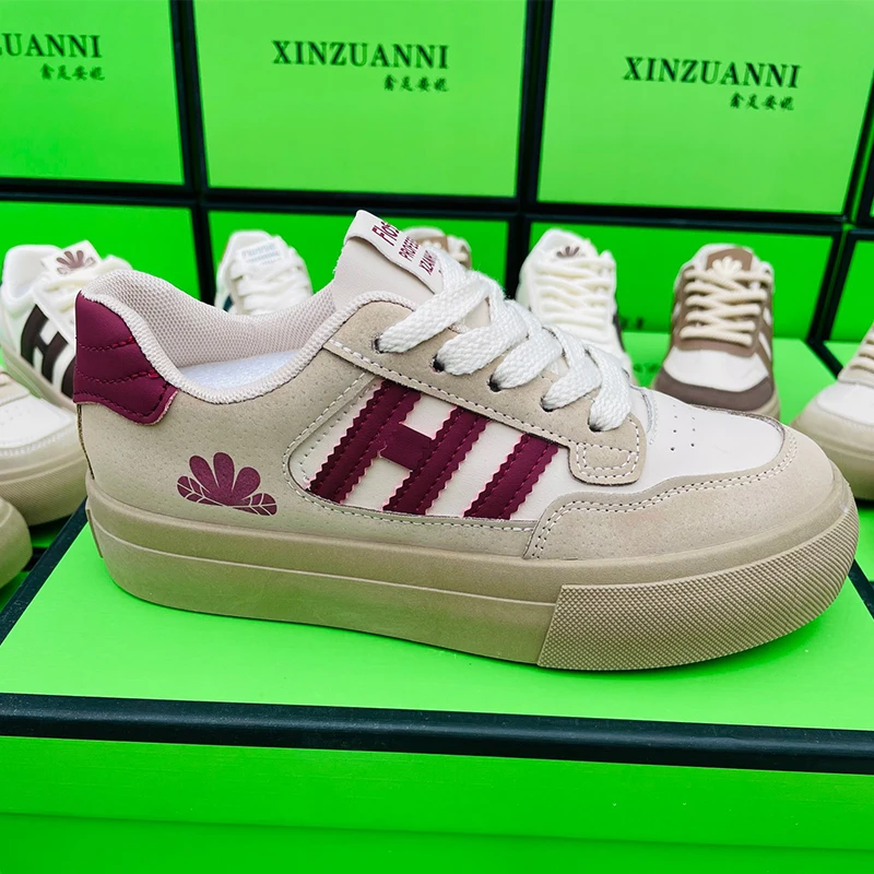 W2808 New styles pu upper woman walking style casual shoes cheap price fashion skateboard sneakers shoe for women