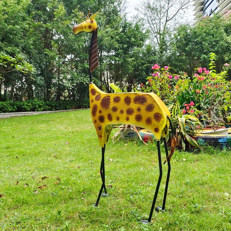 led solar light ornaments outdoor Garden Decoration Metal Giraffe