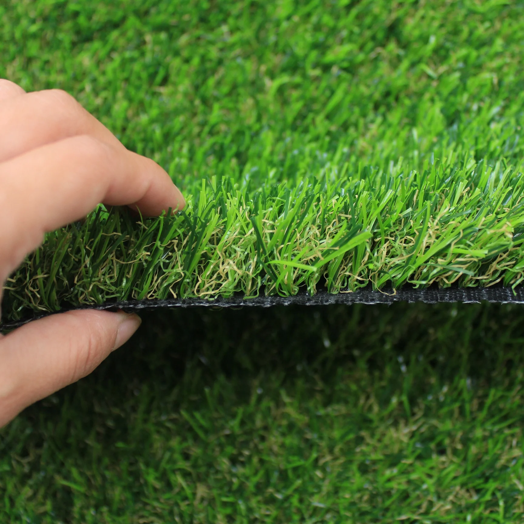 Landscaping Artificial Grass Football Artificial Grass  Carpet Synthetic Lawn Cheap Chinese Green 2*25m/4*25m 5-8 Years