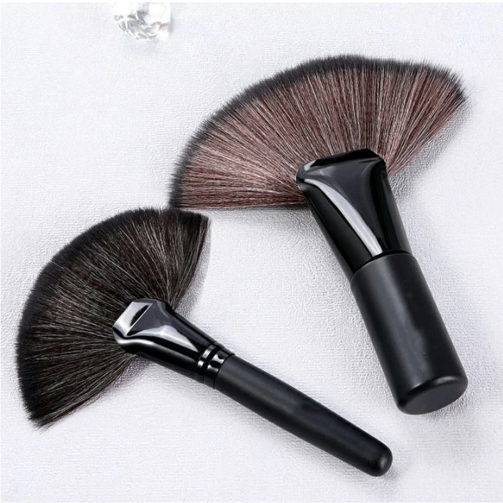 Barber shop exquisite fan-shaped Shan haircut brush broken hair sweep hair soft hair brush