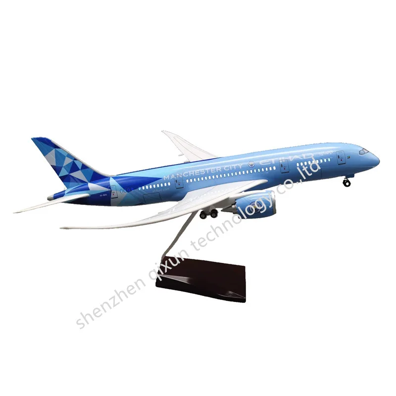 Unique Kids Toy LED Flashing Scale 1:130 43cm Boeing 787 ETIHAD Blue Aircraft Resin Model Aircraft with Wheels