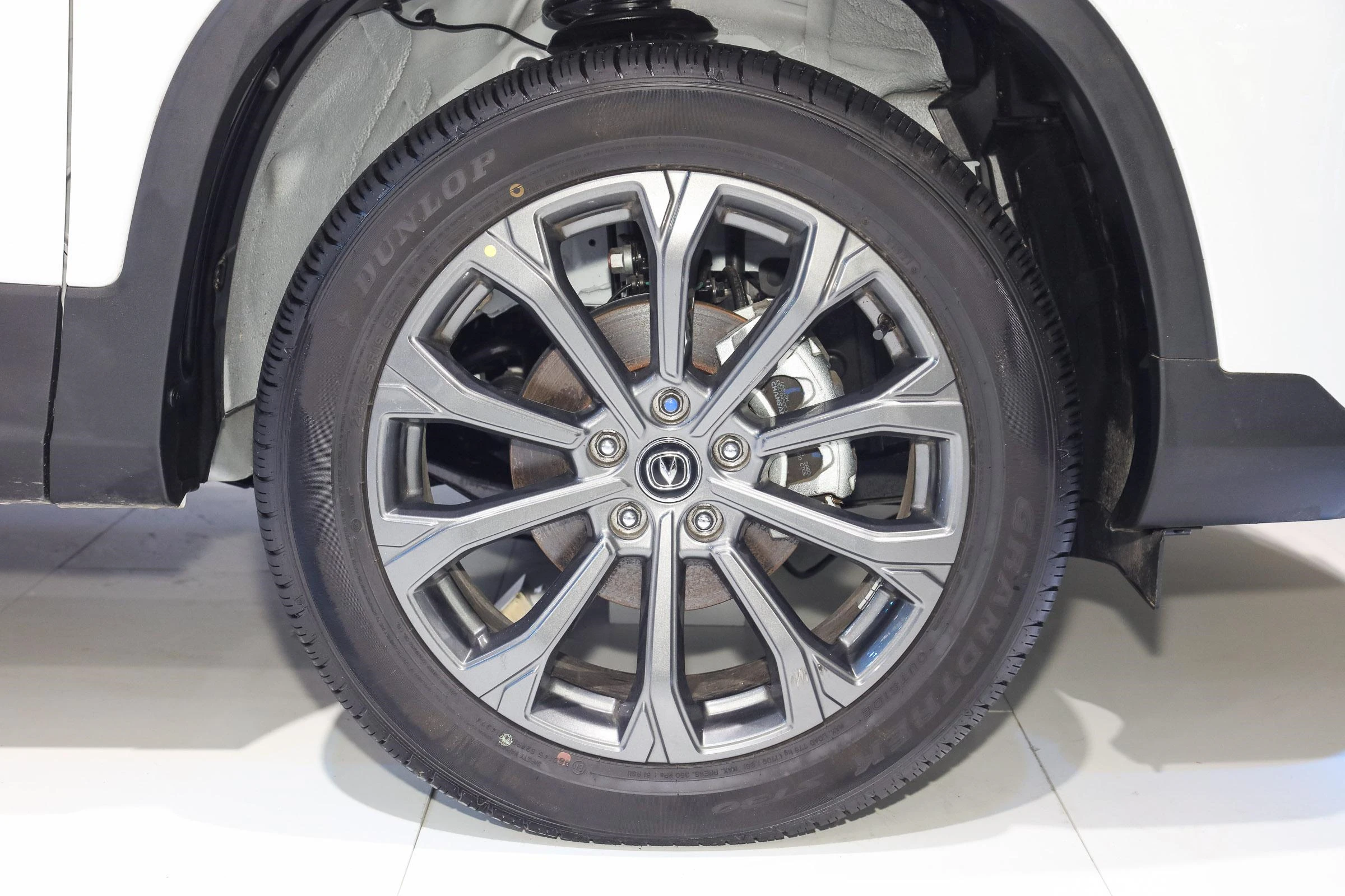 Оптовая продажа высокоскоростной и недорогой автомобиль changan cs75 2024 бензиновый для взрослых сделано в Китае продажи