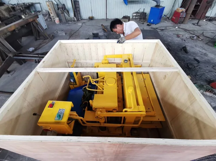 wholesale QMY4-30 Movable diesel Block Manual earth Concrete Hollow egg laying concrete block cheap price of brick machine