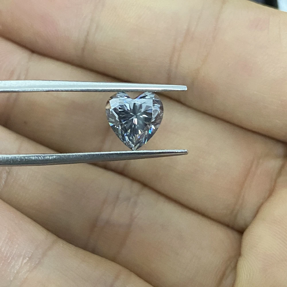 
Romantic Heart Shape Gray Color Lab Grown Moissanite Diamond Wedding Ring Gemstones with GRA Certificate 