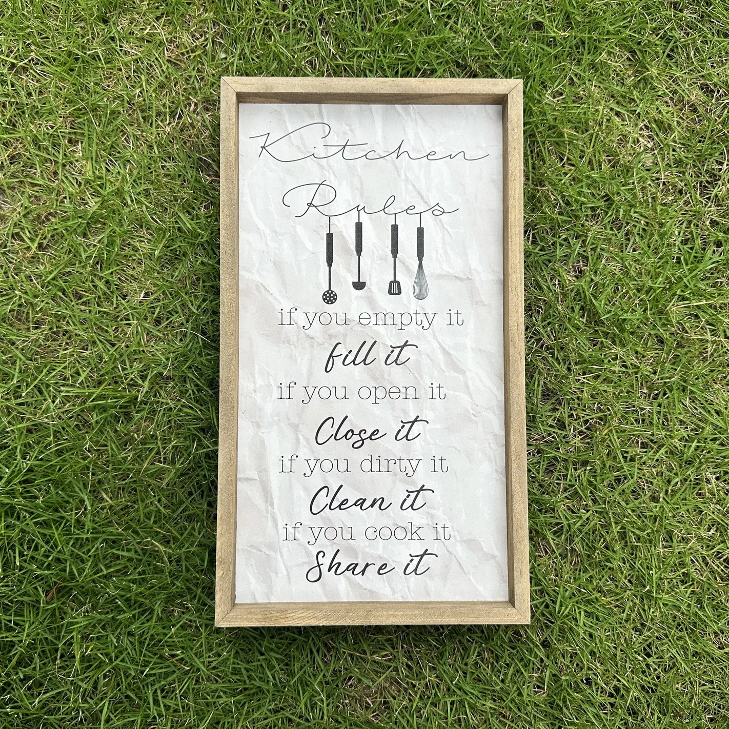 Cheap Natural Wooden Frame  Rustic Kitchen Rectangle Family MDF Wall Hanging Home Decoration Sign Board Wooden Plaque