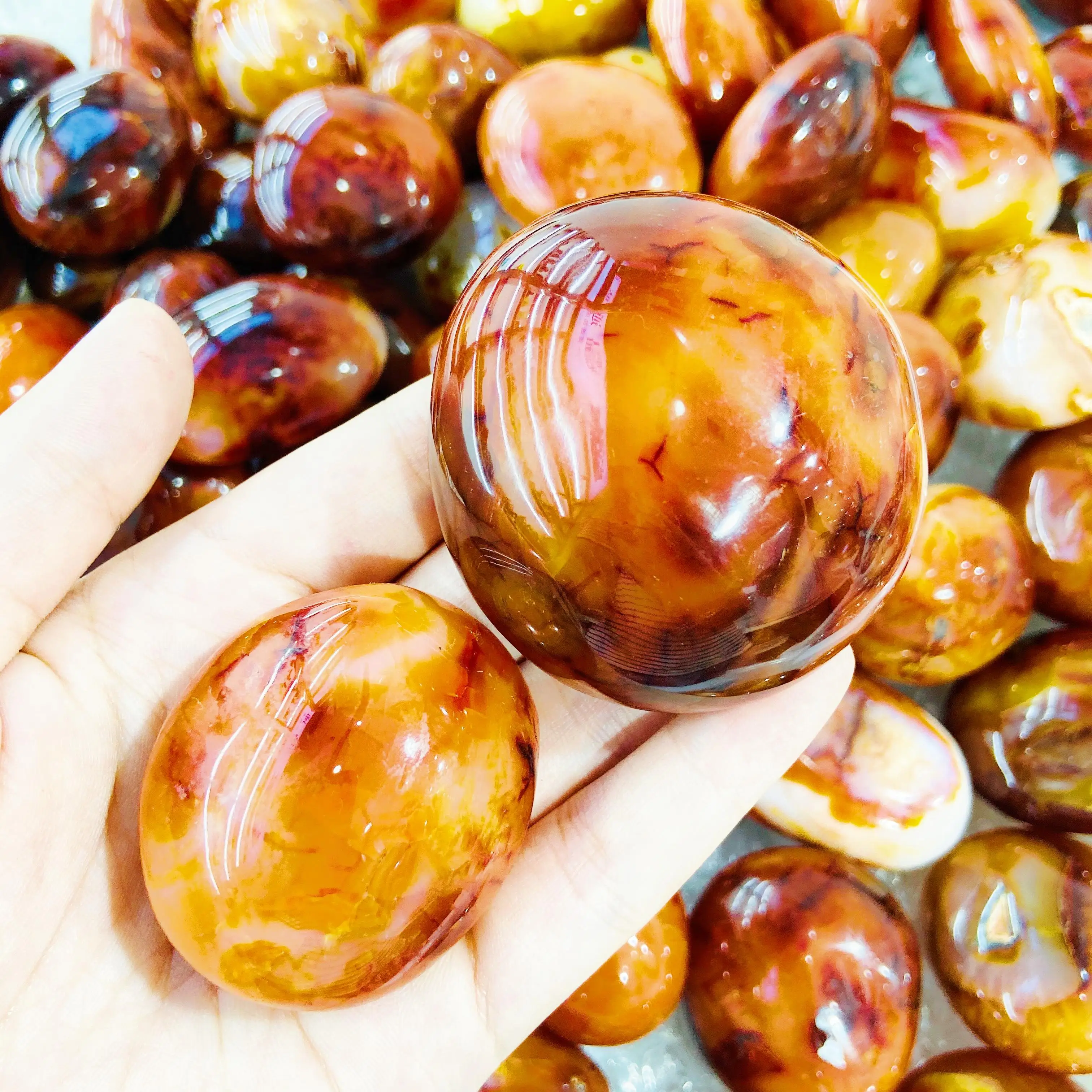 wholesale 2021 Polished  Pocket Stone Red Agate palm Crystal Sardonyx  Healing Stones For Landscaping  Chic Gifts