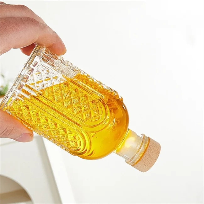 Wholesale Clear 100ml 120ml 150ml 200ml Drinks Glass Wine Liquor Bottle Mini Juice Glass Bottles With Cork
