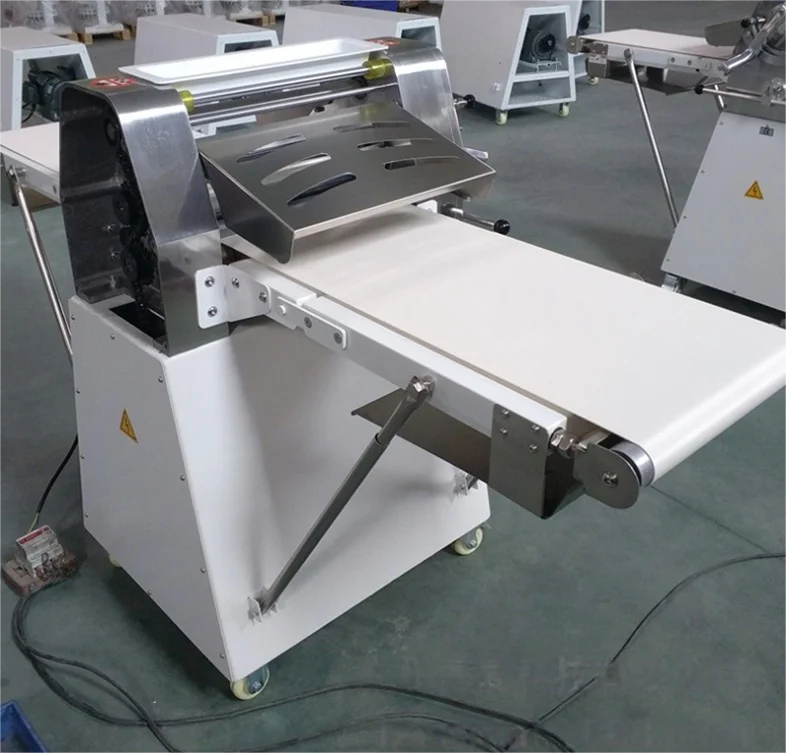 BM-520E EuropeanFactory Direct Sales for Bakery Pie Table Top Round Dough Sheeter