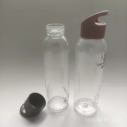 food grade China famous europe design novelty  glass drinking cup glass bottle for drinking with plastic lid